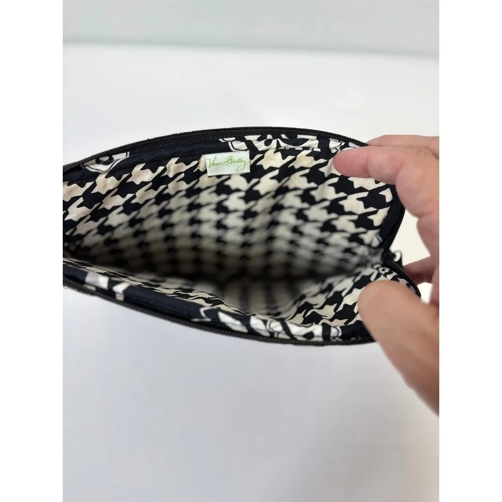 Vera Bradley Quilted Black White Paisley Floral Tech Cosmetic Pouch 9x6 Case